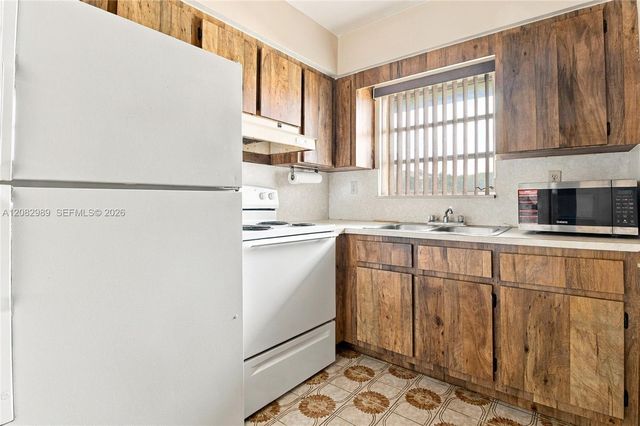 18 SW 13th Street, Dania Beach, FL 33004