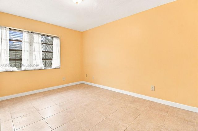 18 SW 13th Street, Dania Beach, FL 33004
