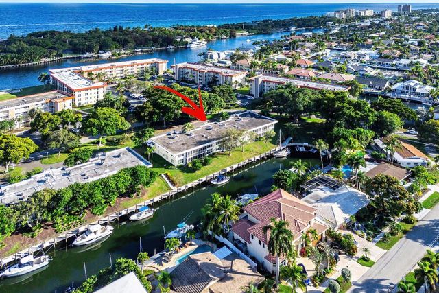 3125 NE 48th Court 220, Lighthouse Point, FL 33064