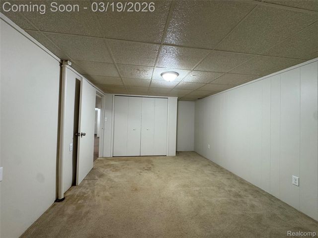 2235 Chesley Drive, Sterling Heights, MI 48310