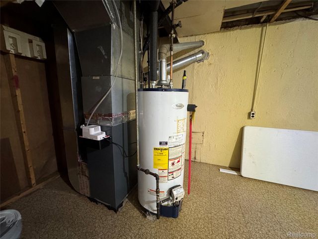 2235 Chesley Drive, Sterling Heights, MI 48310