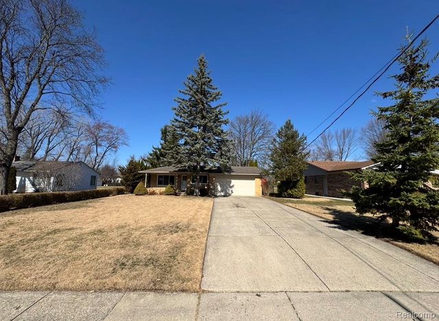 2235 Chesley Drive, Sterling Heights, MI 48310
