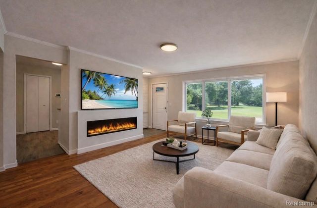 2235 Chesley Drive, Sterling Heights, MI 48310