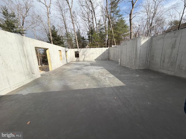 120-LOT 15 DOWNHILL CIR, Cross Junction, VA 22625