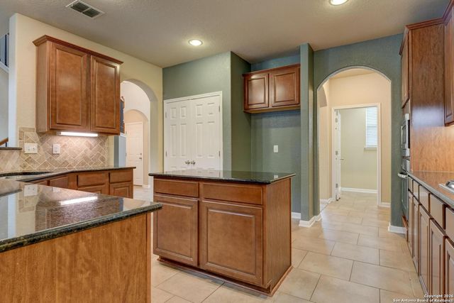 5911 Geranium, San Antonio, TX 78253