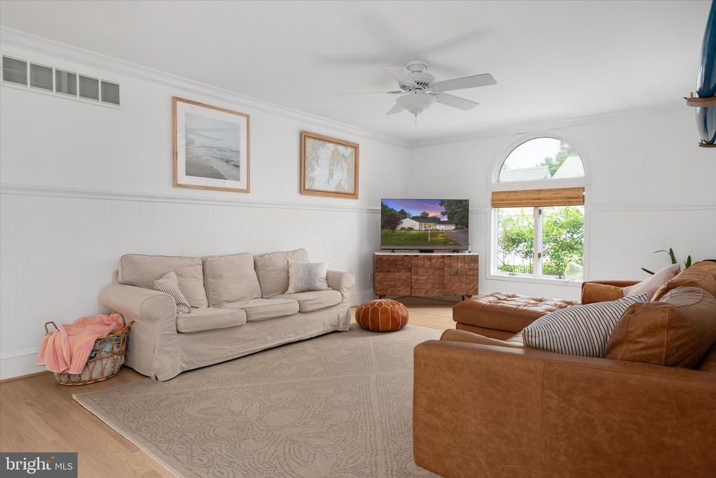 Image 12 of property listing at 420 FIVE FARMS DR, Stevensville, MD 21666