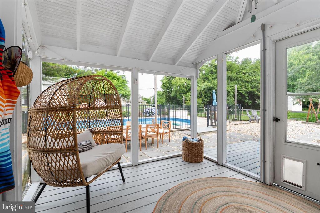 Image 20 of property listing at 420 FIVE FARMS DR, Stevensville, MD 21666
