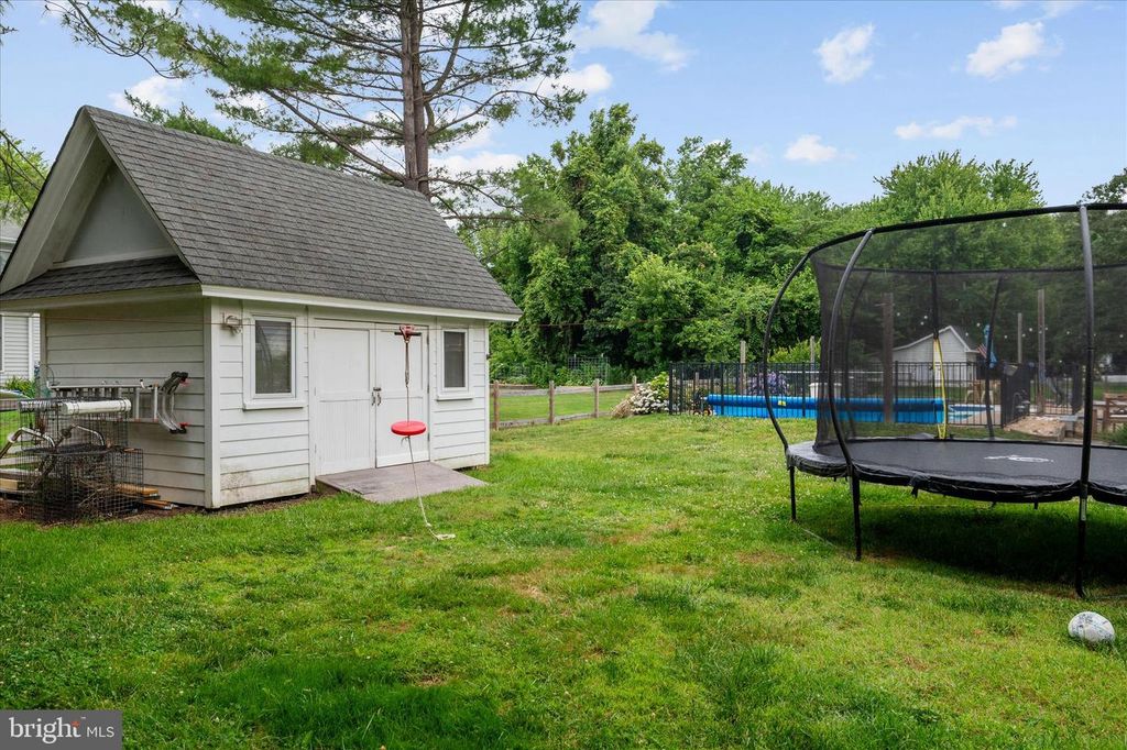 Image 37 of property listing at 420 FIVE FARMS DR, Stevensville, MD 21666