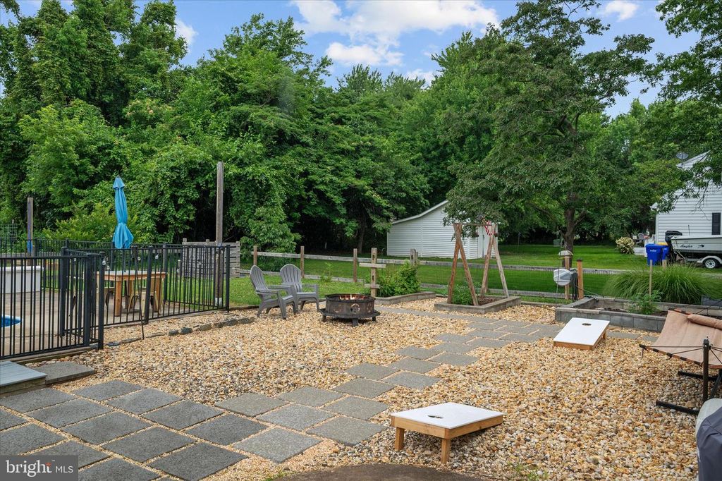 Image 39 of property listing at 420 FIVE FARMS DR, Stevensville, MD 21666