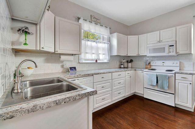 918 6th Avenue, Dayton, KY 41074