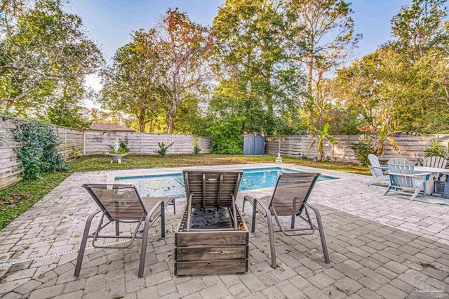 809 Bremen Ave, Pensacola, FL 32507