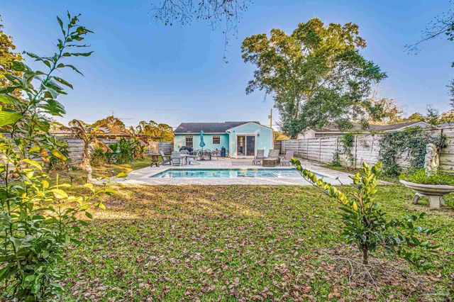 809 Bremen Ave, Pensacola, FL 32507