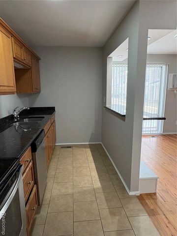 22108 Dante Street, Oak Park, MI 48237