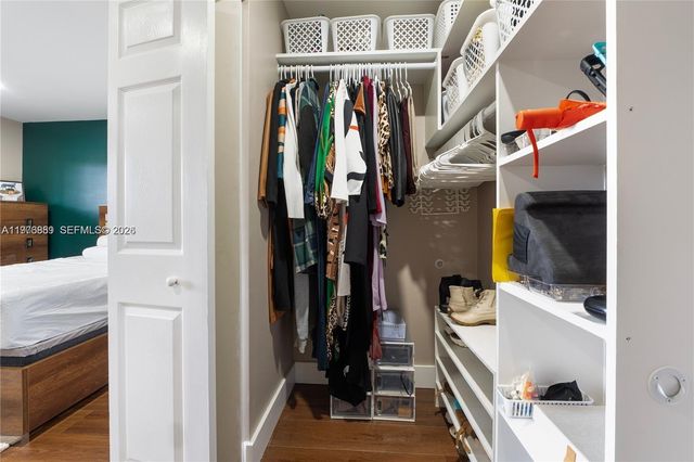 796 Banks Rd, Coconut Creek, FL 33063