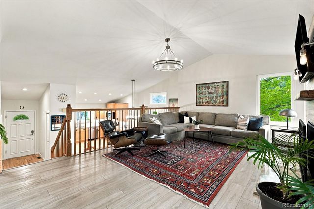 8057 S Newport Court, Centennial, CO 80112