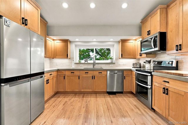 8057 S Newport Court, Centennial, CO 80112
