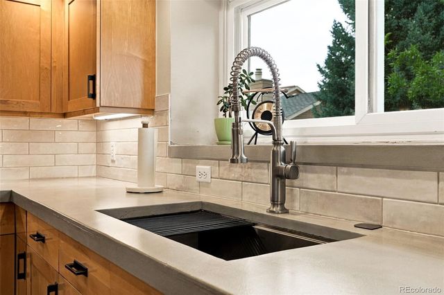 8057 S Newport Court, Centennial, CO 80112