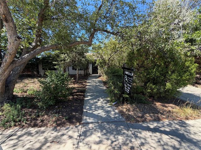 791 Troy Street, Aurora, CO 80011