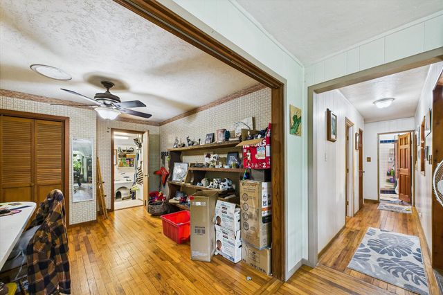 90 Oak Street, Miranda, CA 95553