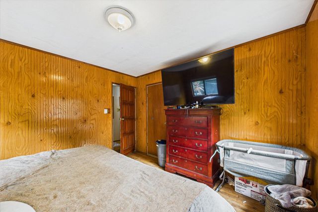 90 Oak Street, Miranda, CA 95553