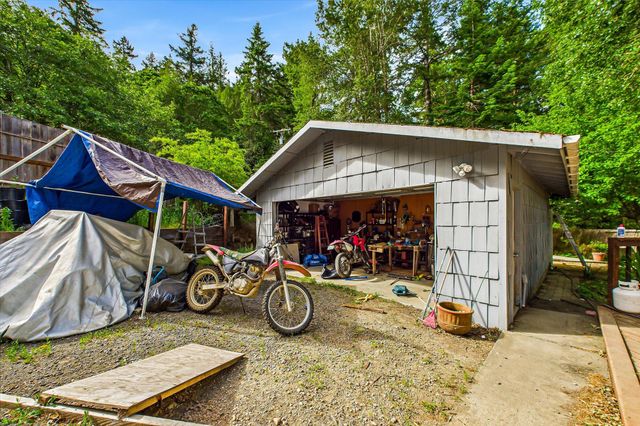 90 Oak Street, Miranda, CA 95553