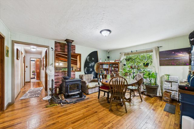 90 Oak Street, Miranda, CA 95553