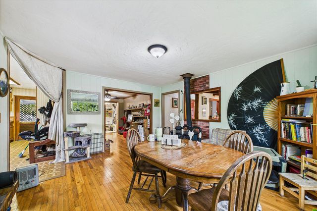 90 Oak Street, Miranda, CA 95553