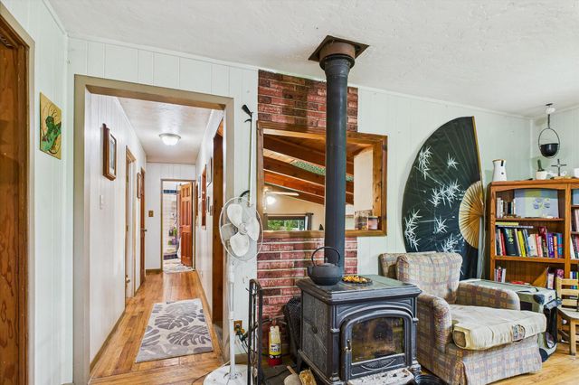 90 Oak Street, Miranda, CA 95553