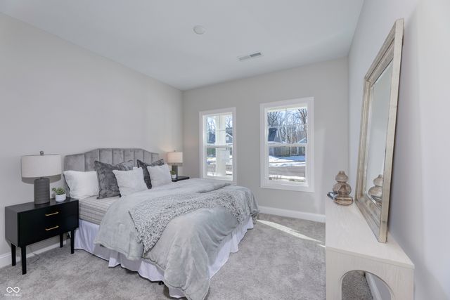 16742 Sunland Farm Drive, Fishers, IN 46040