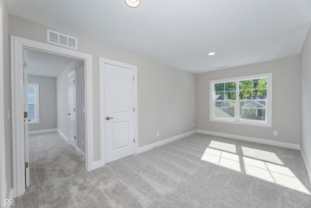 16742 Sunland Farm Drive, Fishers, IN 46040