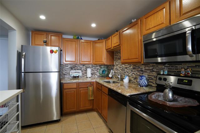 13499 Biscayne Blvd 1503, North Miami, FL 33181