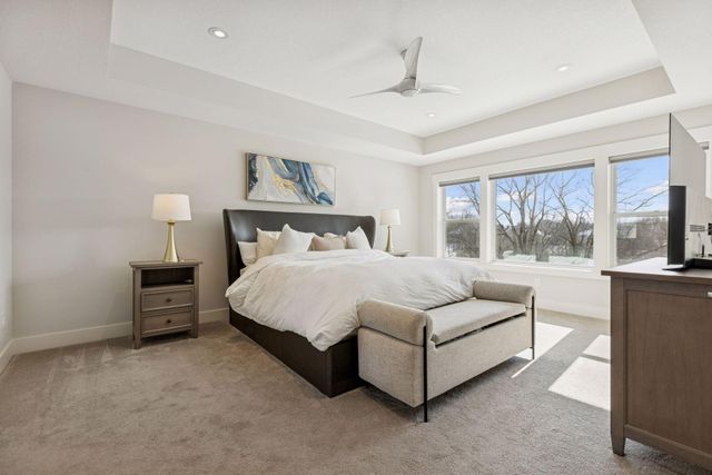 16865 46th Avenue N, Plymouth, MN 55446