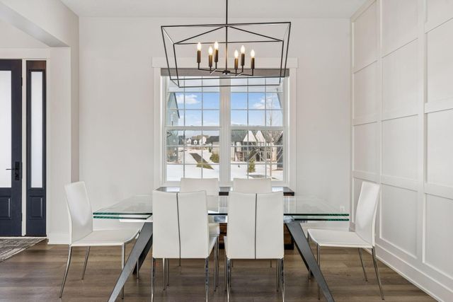 16865 46th Avenue N, Plymouth, MN 55446