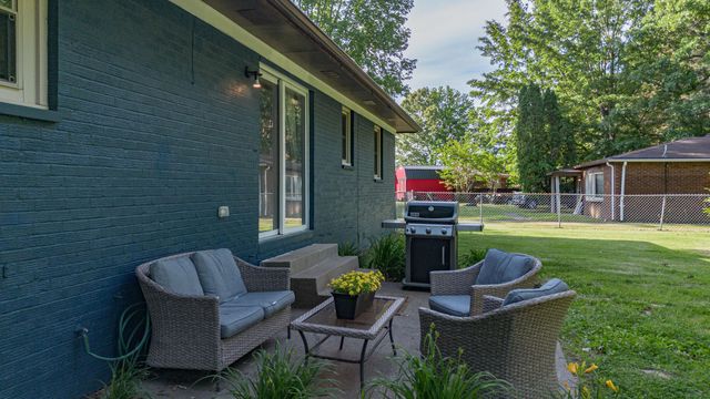 580 Oakland Circle, Paducah, KY 42003
