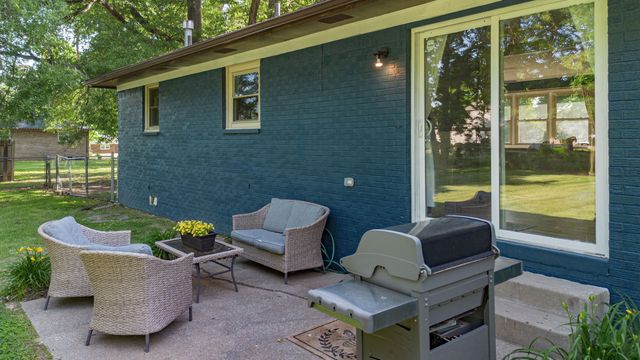 580 Oakland Circle, Paducah, KY 42003