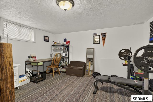 121 Mountain Drive, Pocatello, ID 83204
