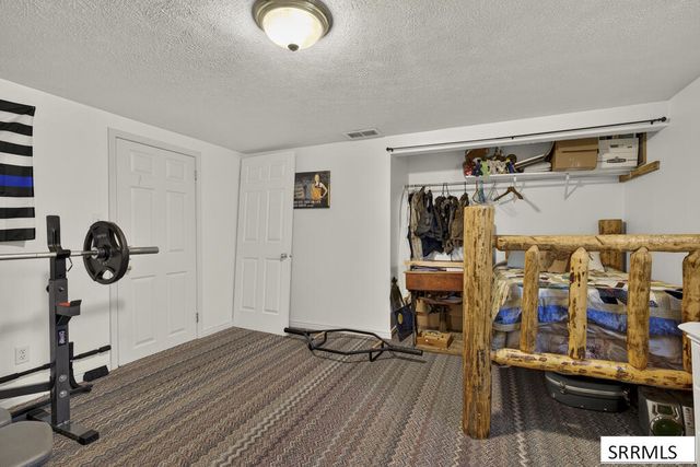 121 Mountain Drive, Pocatello, ID 83204