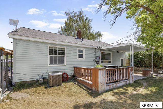 121 Mountain Drive, Pocatello, ID 83204