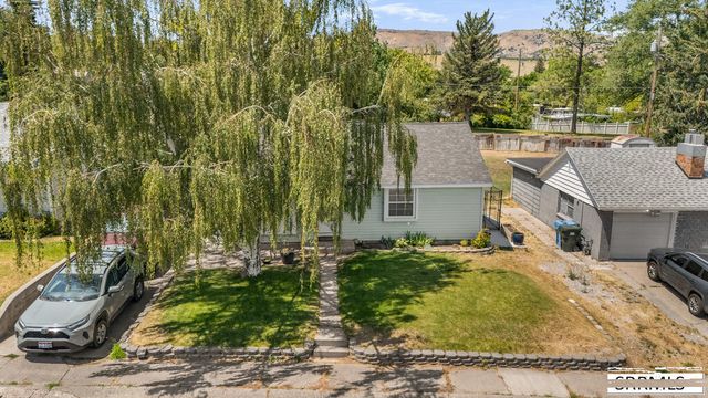 121 Mountain Drive, Pocatello, ID 83204