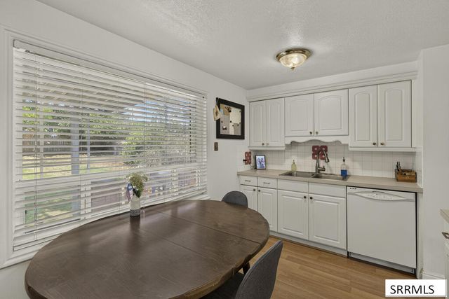 121 Mountain Drive, Pocatello, ID 83204