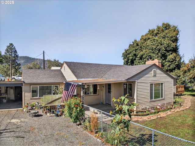 109 HIGHWAY 82, Lostine, OR 97857
