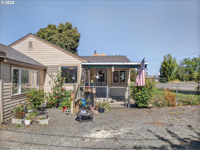 109 HIGHWAY 82, Lostine, OR 97857