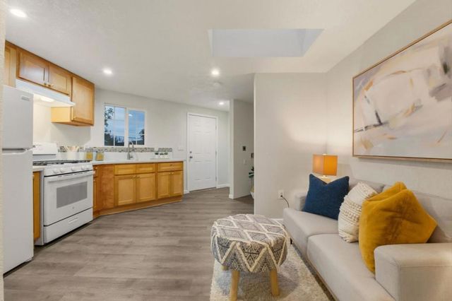 1491 Cliffwood, San Jose, CA 95122