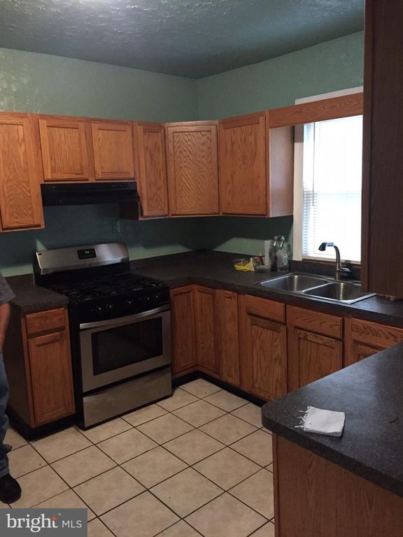 922 E CHESTNUT AVE, VINELAND, NJ 08360 — photo 3