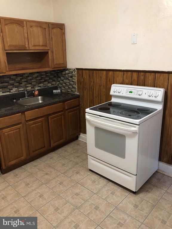 922 E CHESTNUT AVE, VINELAND, NJ 08360 — photo 4