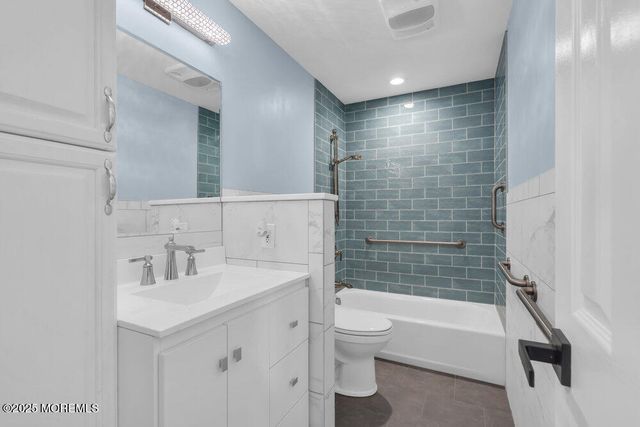 504 Devoe Avenue, Forked River, NJ 08731