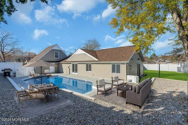 504 Devoe Avenue, Forked River, NJ 08731