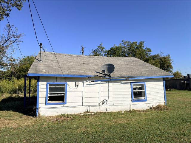 400 E 11th Avenue, Corsicana, TX 75110