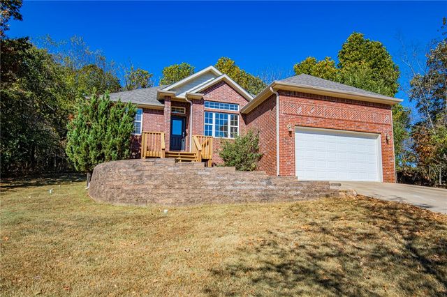 41 May Lane, Bella Vista, AR 72715