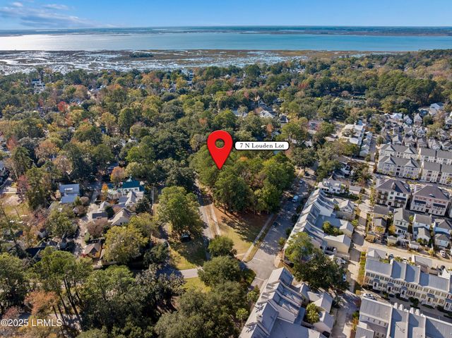 7 N Loudon, Beaufort, SC 29906